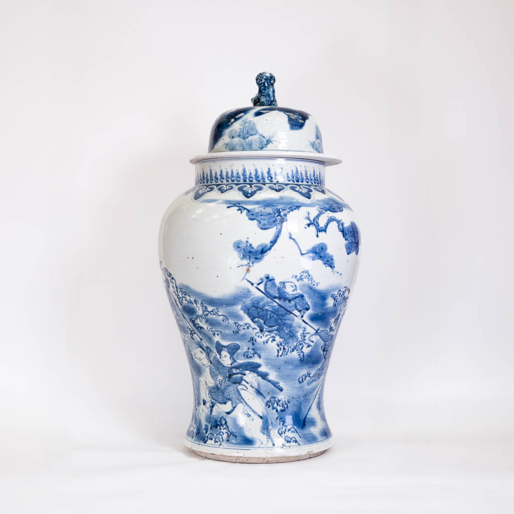 Mid-Early Ming Dynasty Blue and White General Jar —— Grandmaster JinBodhi's Collection