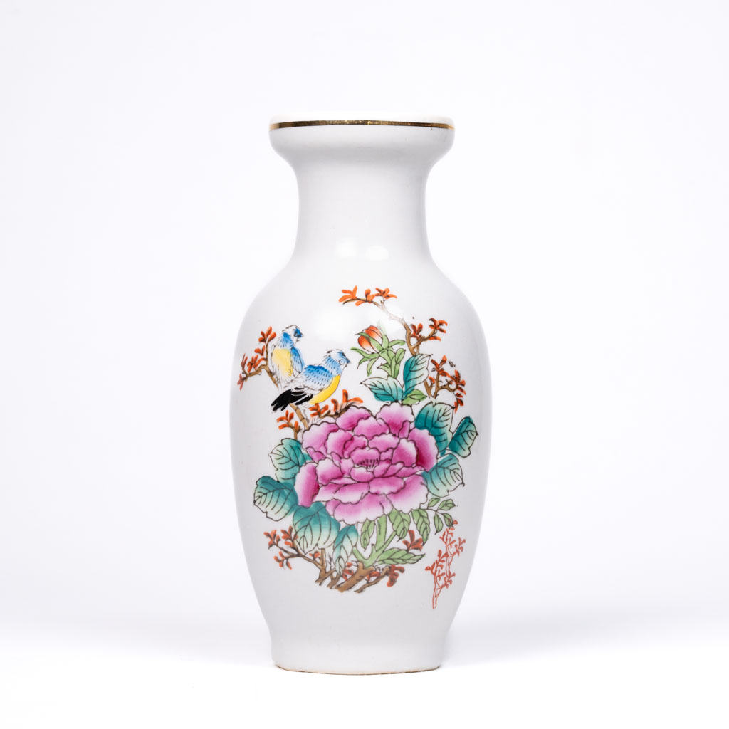 “Fragrant Flower and Songbird” Painted Treasure Vase - 1