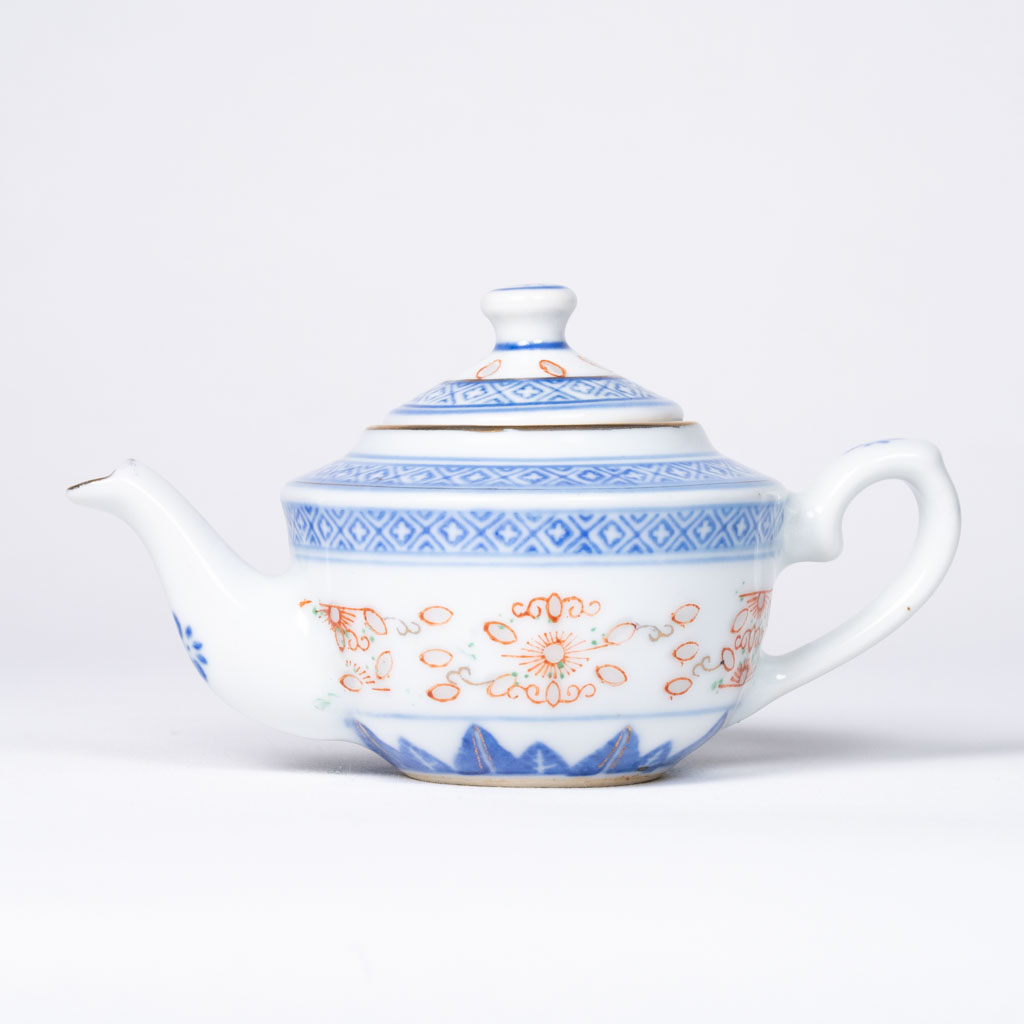 Exquisite Porcelain Teapot - 1